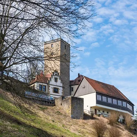 Wohnen Auf Der Ritterburg Haßmersheim